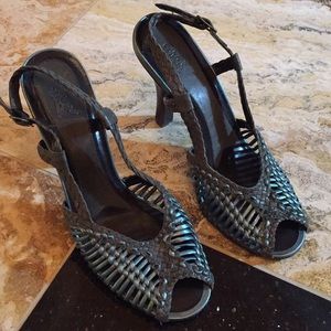 Carlos Santana metallic blue “BARREL” slingback